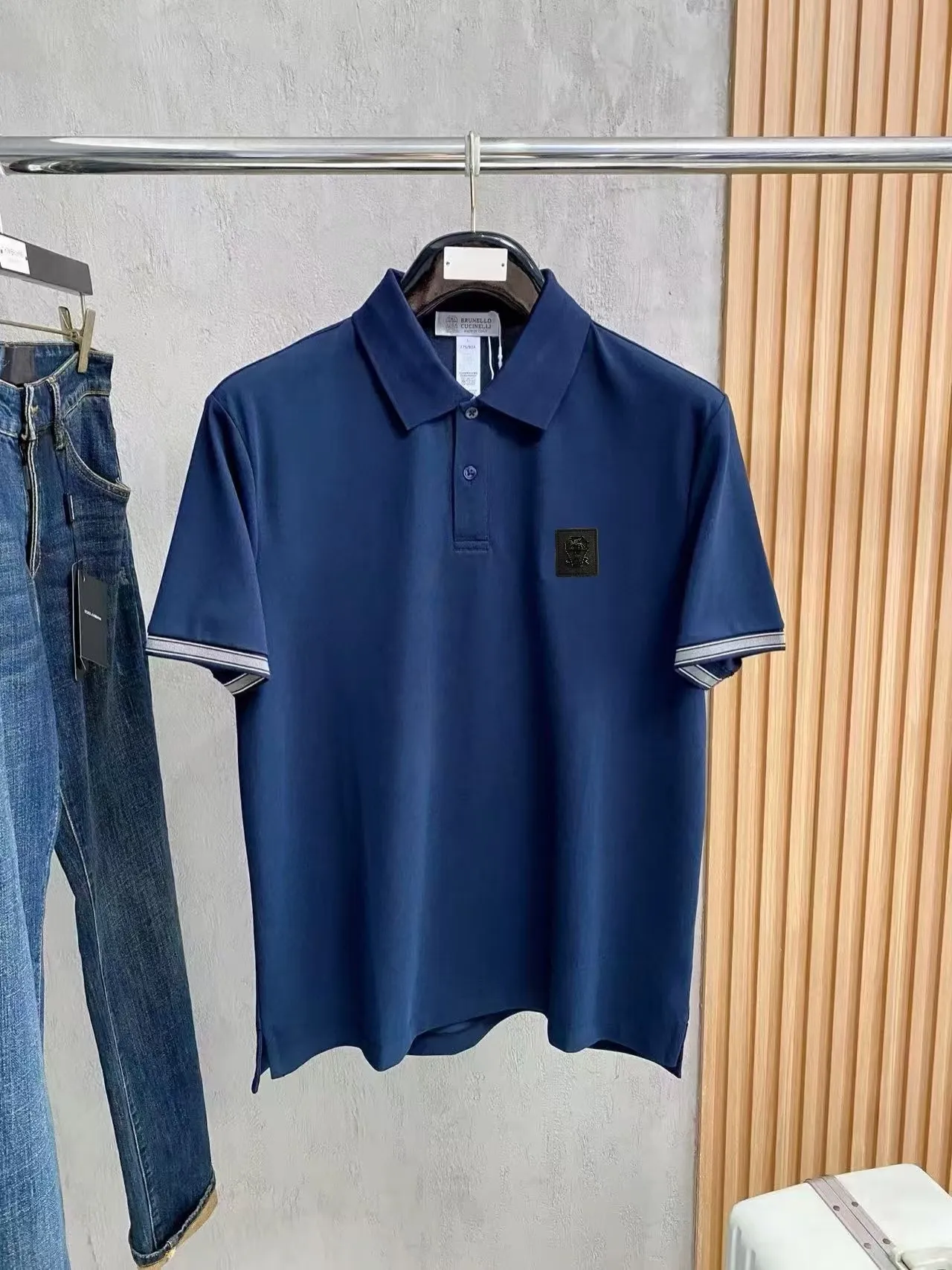 , BC highly recommended! Spring and summer new products are on sale at the counter. Fashionable Premium Men's Polo - Logo on the chest, personalized and fashionable/Imported top-notch high-density mercerized pearls, extremely skin-friendly and comfortable. It feels very delicate, has a good texture, is cool and breathable, and is a very good overall product. It can be worn alone without any problem. Size M-3Xl